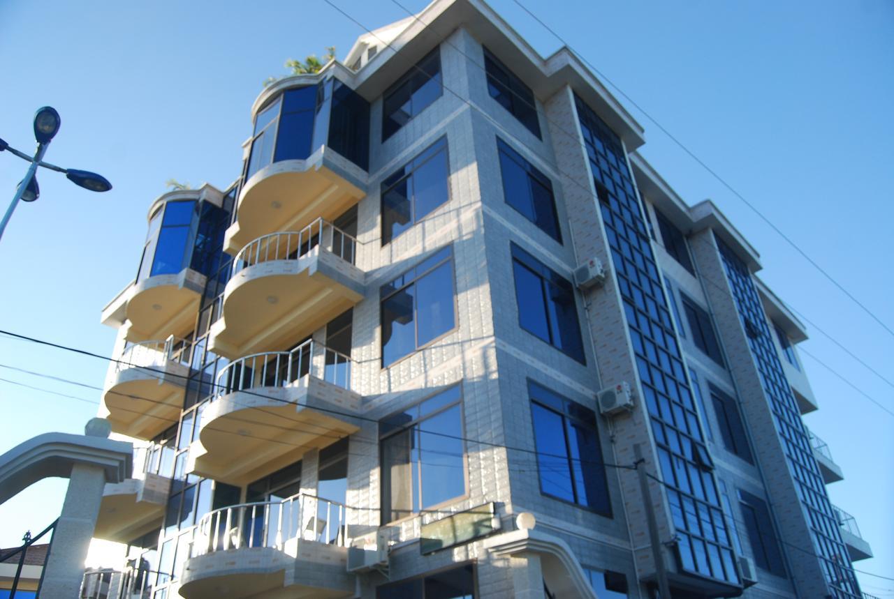 Best Point Hotel Daressalam Exterior foto